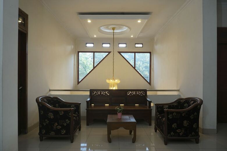 Oyo 902 Hotel Pondok Anggun