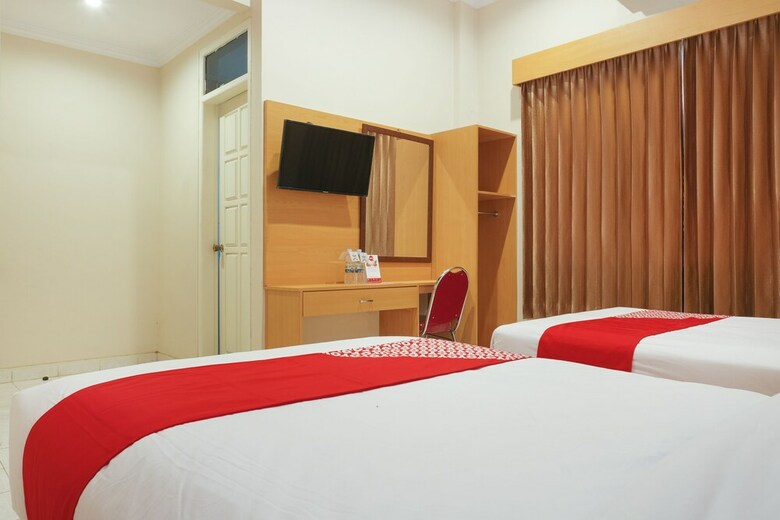 Oyo 902 Hotel Pondok Anggun