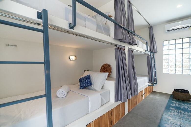 Hostal Seaesta Komodo - Hostel