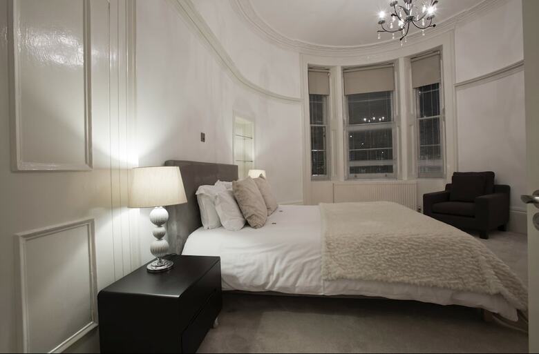 Westbourne Apartments By The Residences