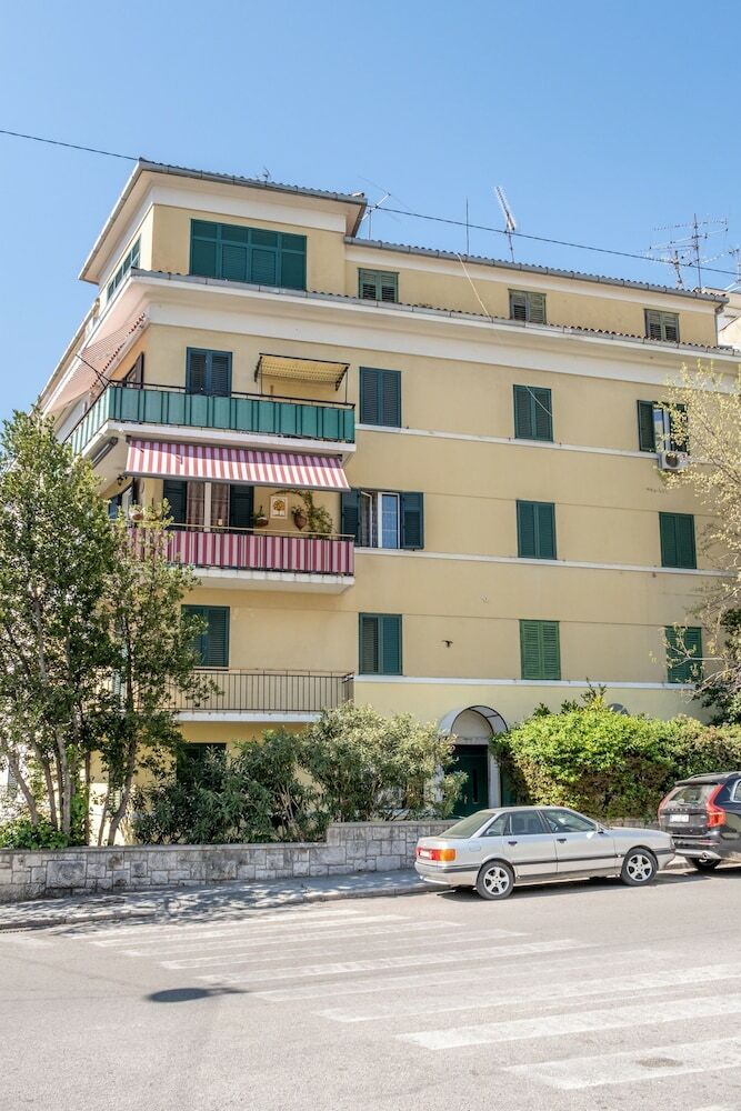 Hotel Studios & Room Poesia