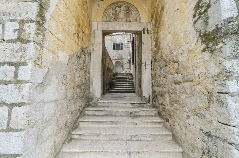 Apartments Saint Mary
