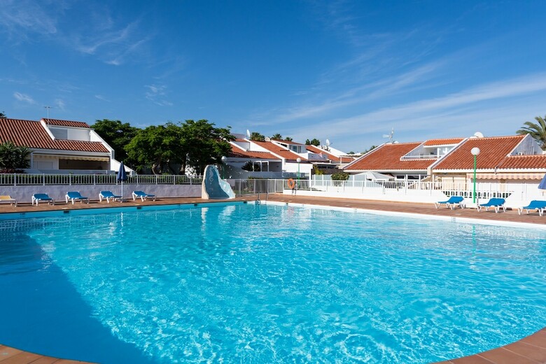 Apartamentos Sunnygolf 29