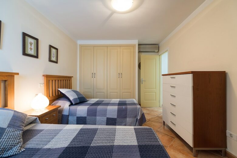 Apartamentos Sunnygolf 29