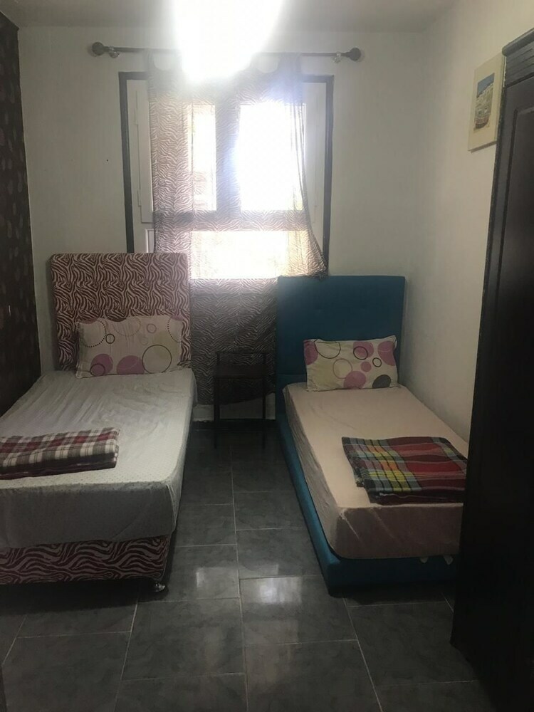 Apartamentos Too Many Suites