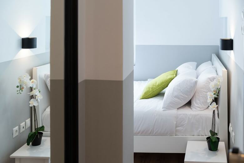 Hotel Tier Collection