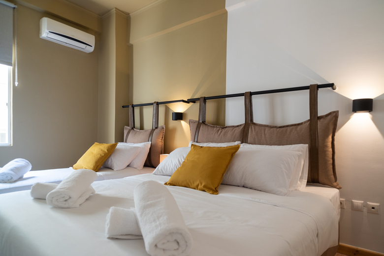 Hotel Tier Collection