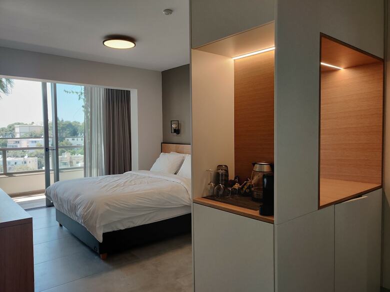 Luxury Suites By Notaly Ariel