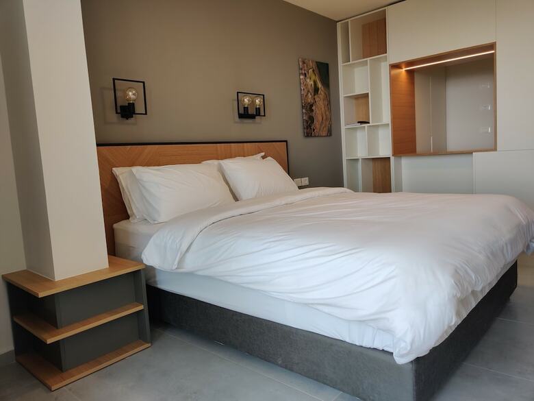 Luxury Suites By Notaly Ariel