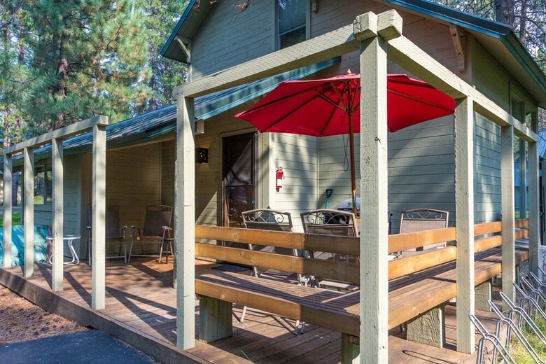 Ranch Cabin 17