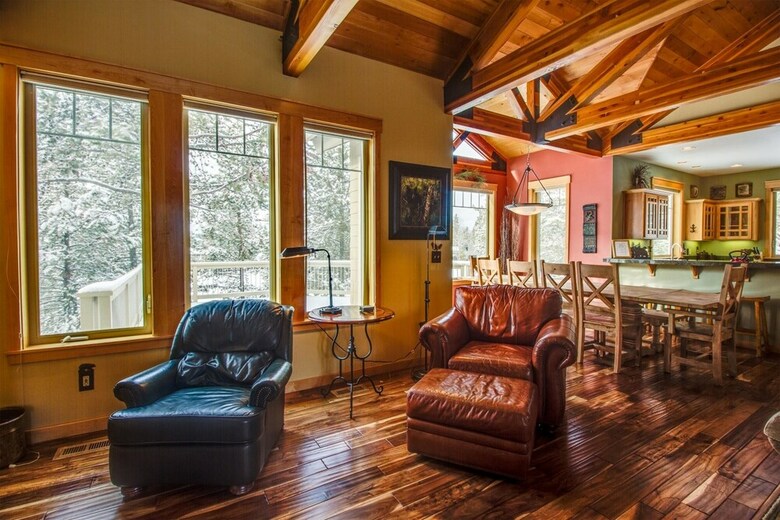 Red Cedar 35