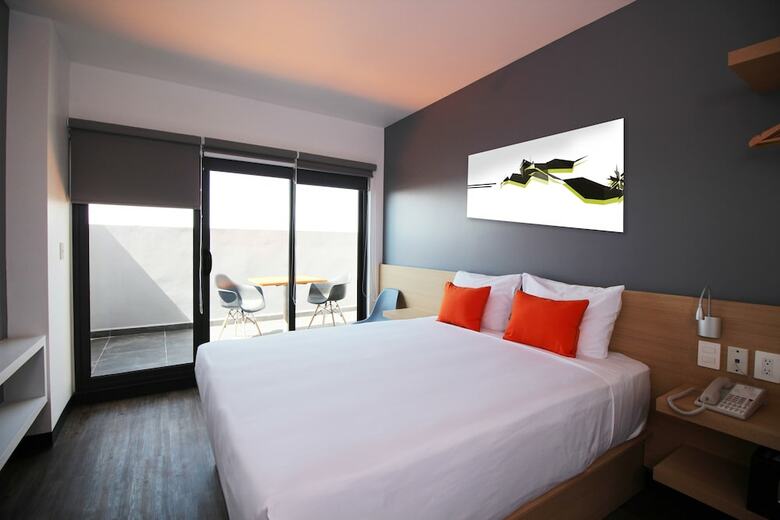 Bnl Hoteles Queretaro