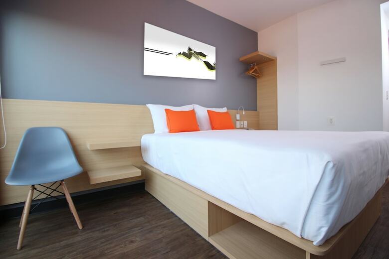 Bnl Hoteles Queretaro