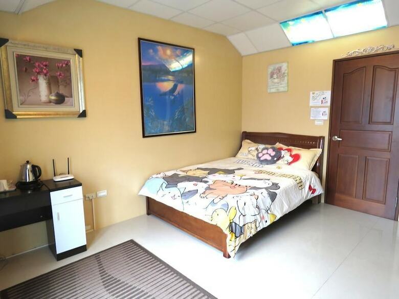 Hotel Whale's Homestay