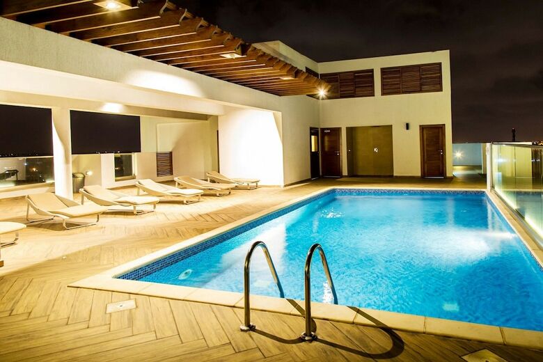 Royalty Apartments