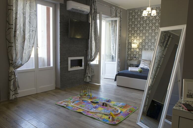Home Syrakos B&B