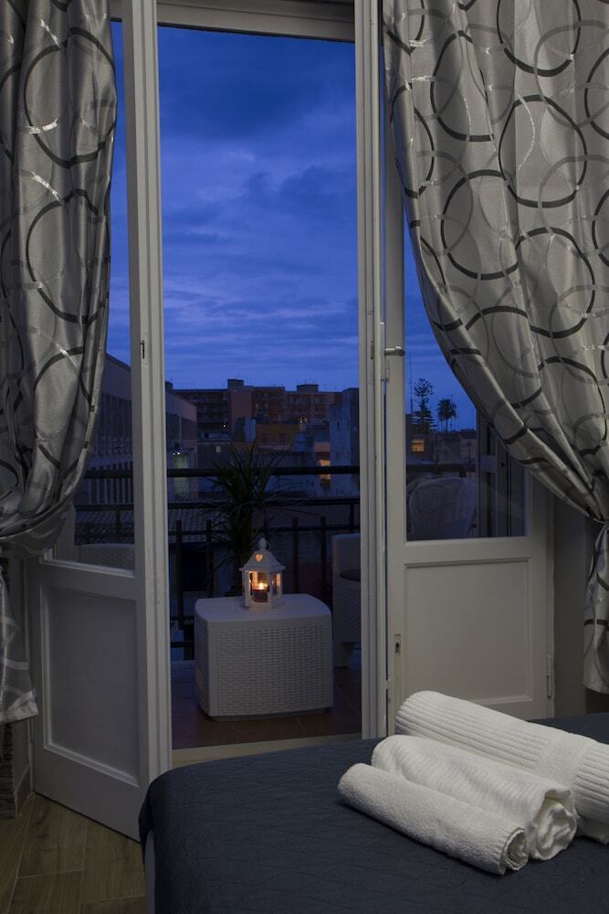 Home Syrakos B&B