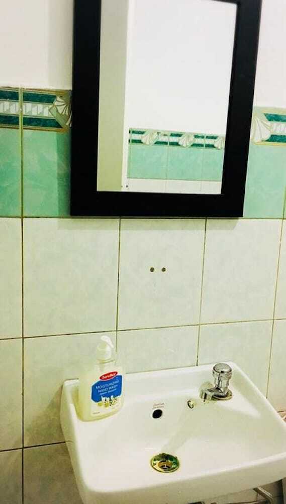 Bed & Breakfast Taro Hometel - Hostel