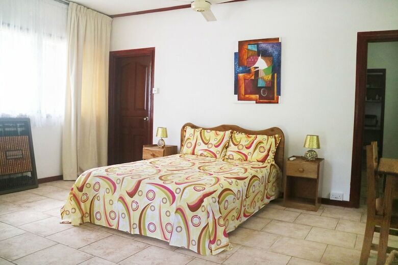 Hotel Lapasyans Self-catering