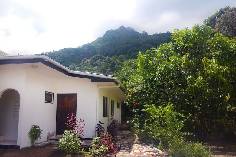 Hotel Lapasyans Self-catering