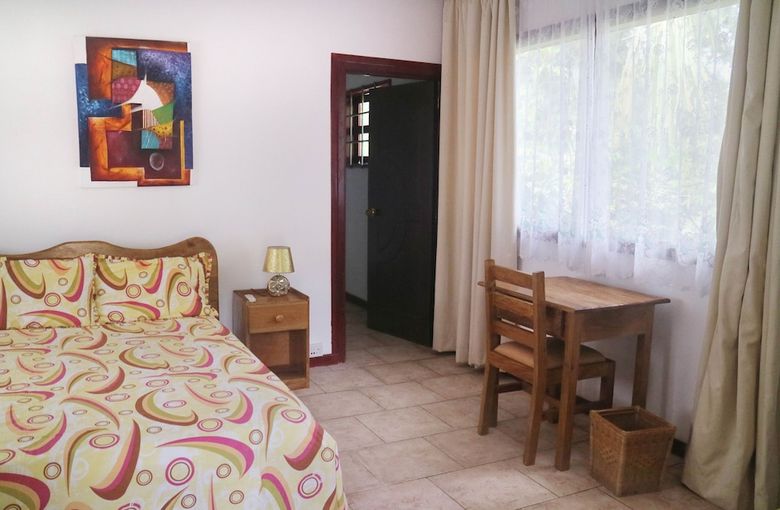 Hotel Lapasyans Self-catering