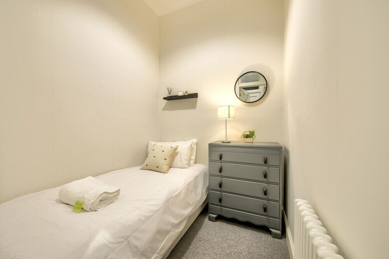 Stylish Modern Apartment Free Parking
