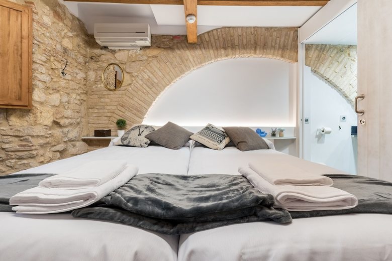 Hostal 977
