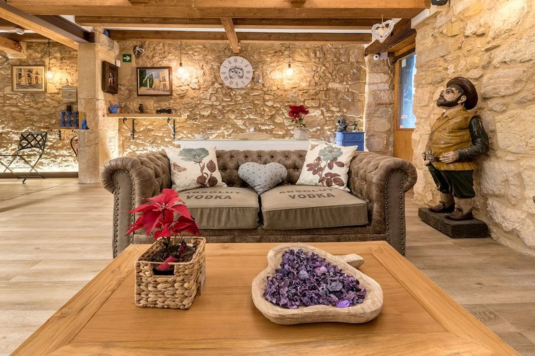 Hostal 977