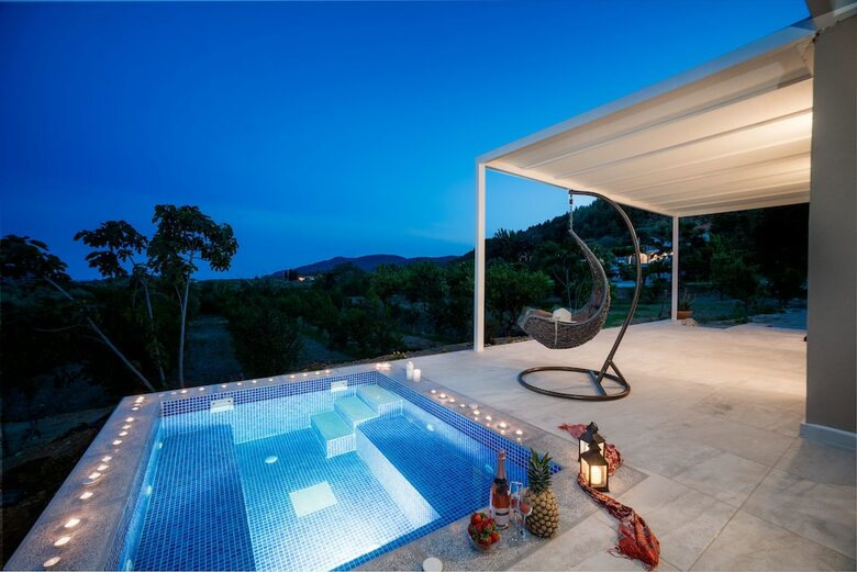Villa Natura Prive Jacuzzi
