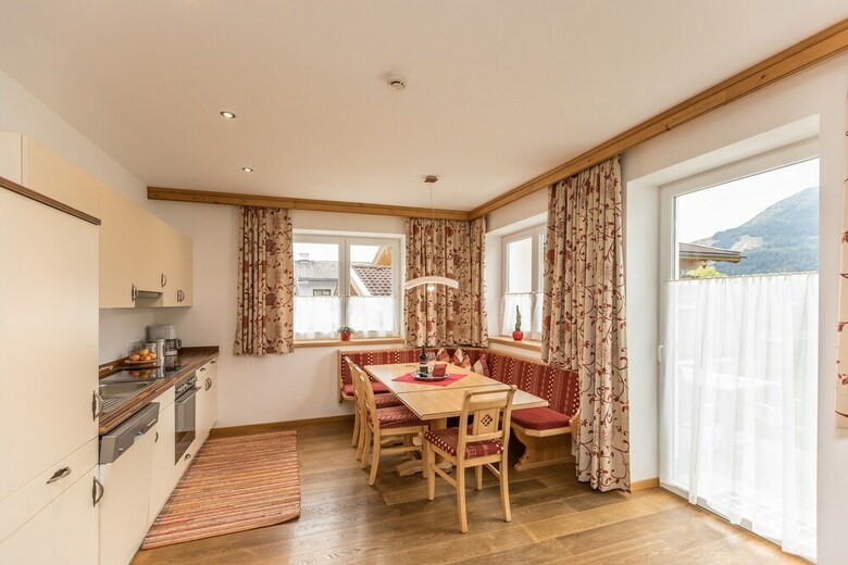 Pension Alpenhof Apartments