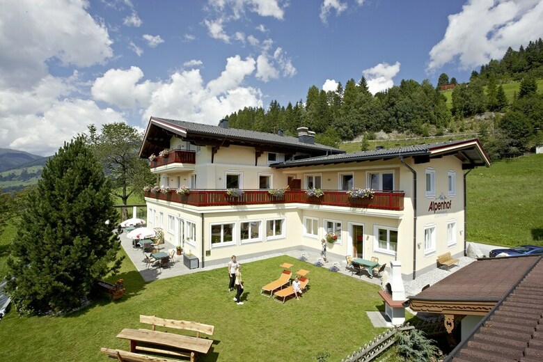 Pension Alpenhof Apartments