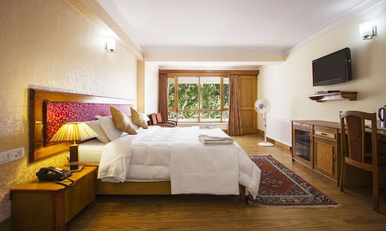 Hotel Caravan Centre