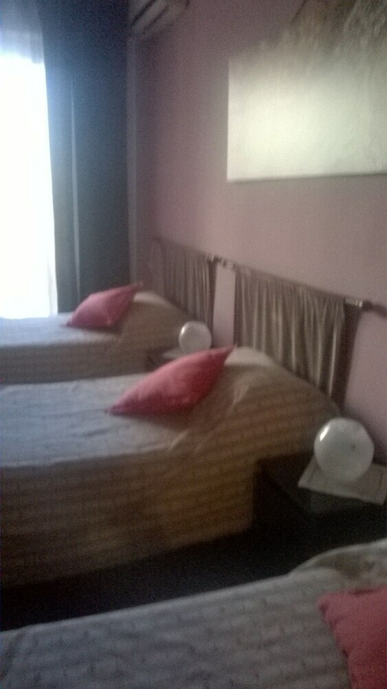 Cosmopolitan B&B