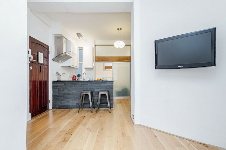 Charming Covent Garden Apartment