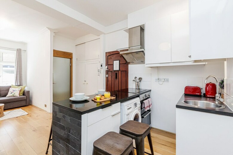 Charming Covent Garden Apartment