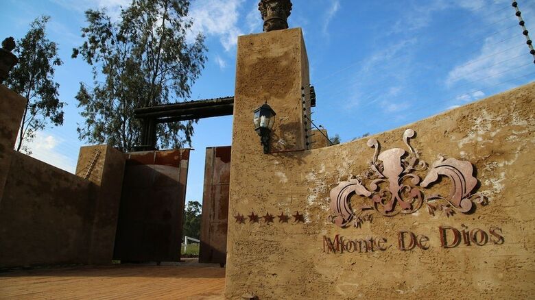 Hotel Monte De Dios