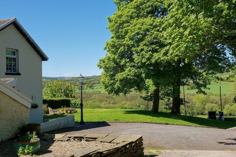 Bed & Breakfast Wern Ganol Guest House