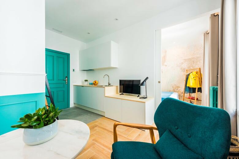 Apartamentos Be Mate Gran V�a Suites