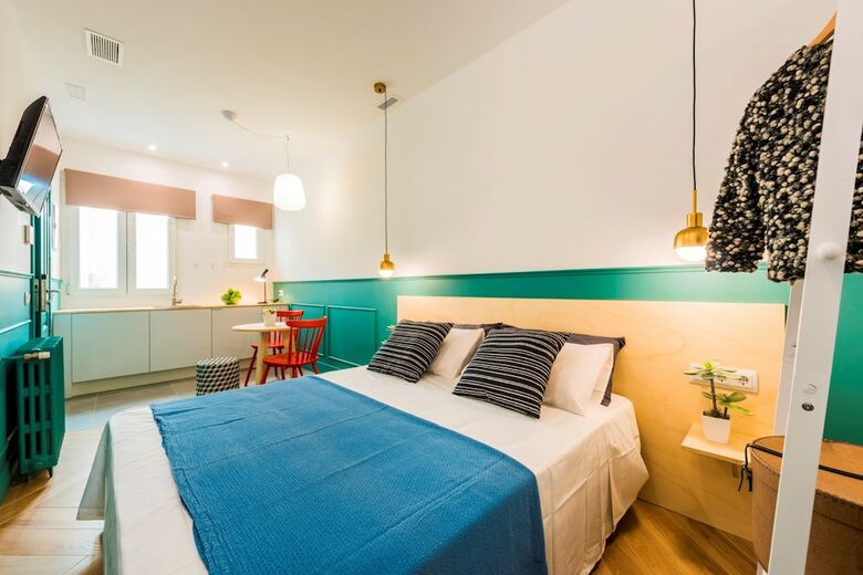 Apartamentos Be Mate Gran V�a Suites