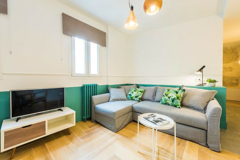 Apartamentos Be Mate Gran V�a Suites