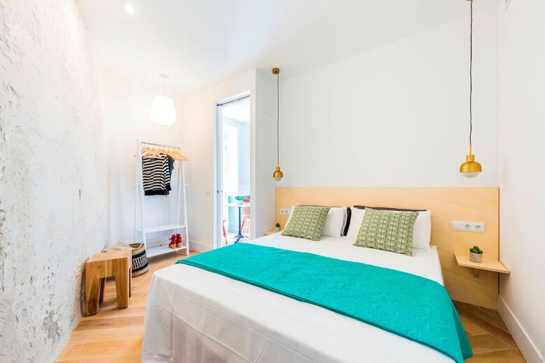 Apartamentos Be Mate Gran V�a Suites