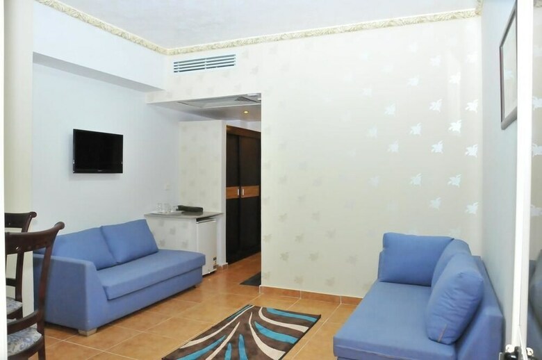 New Lamar Hotel