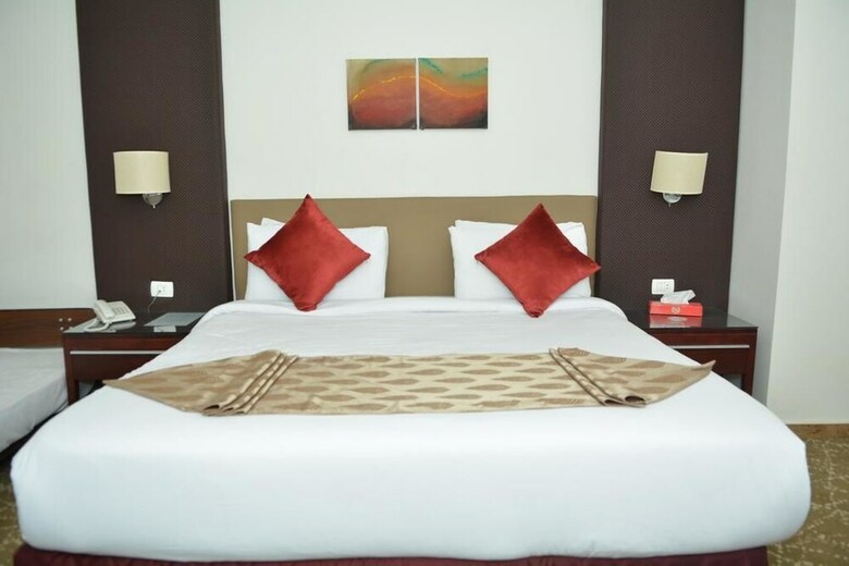 New Lamar Hotel