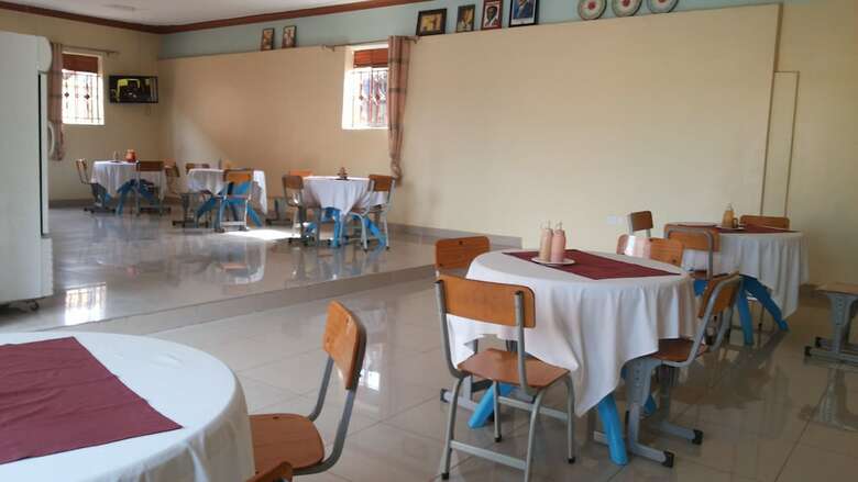 Lira Tasha Hotel