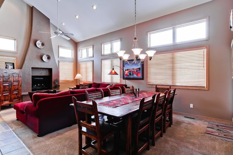 Cascades Townhomes Hood 1