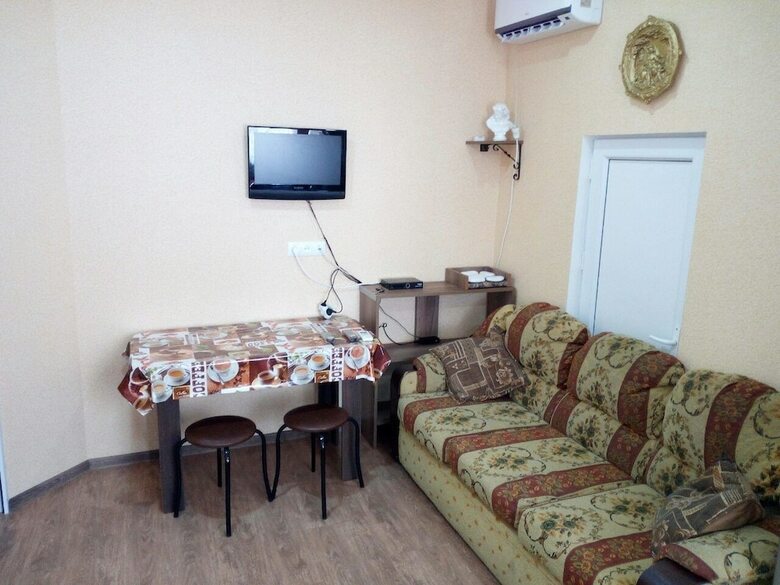 Apartment On Atskuri Str