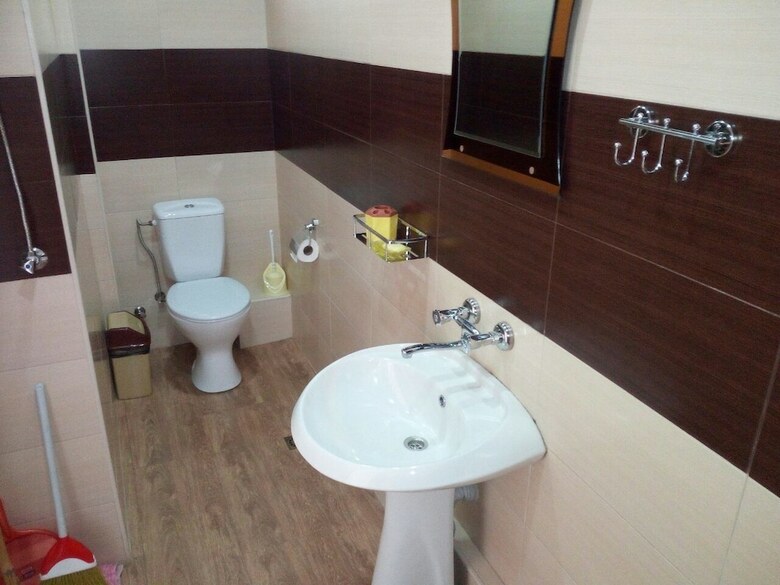 Apartment On Atskuri Str