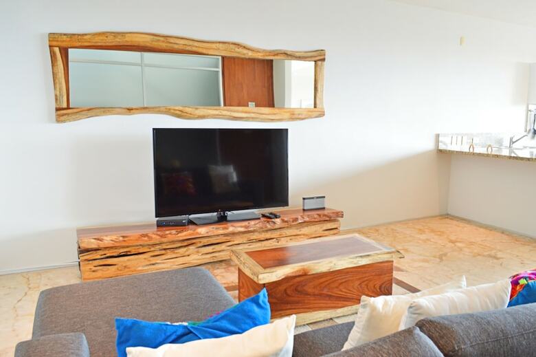 Aparthotel Luxury Condos At Magia