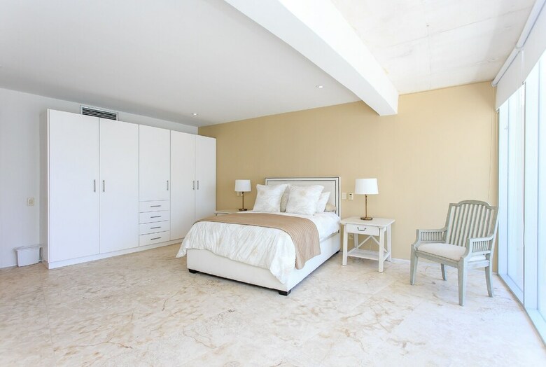 Aparthotel Luxury Condos At Magia