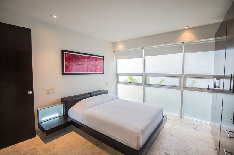 Aparthotel Luxury Condos At Magia